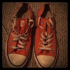 Orange original All Star converse